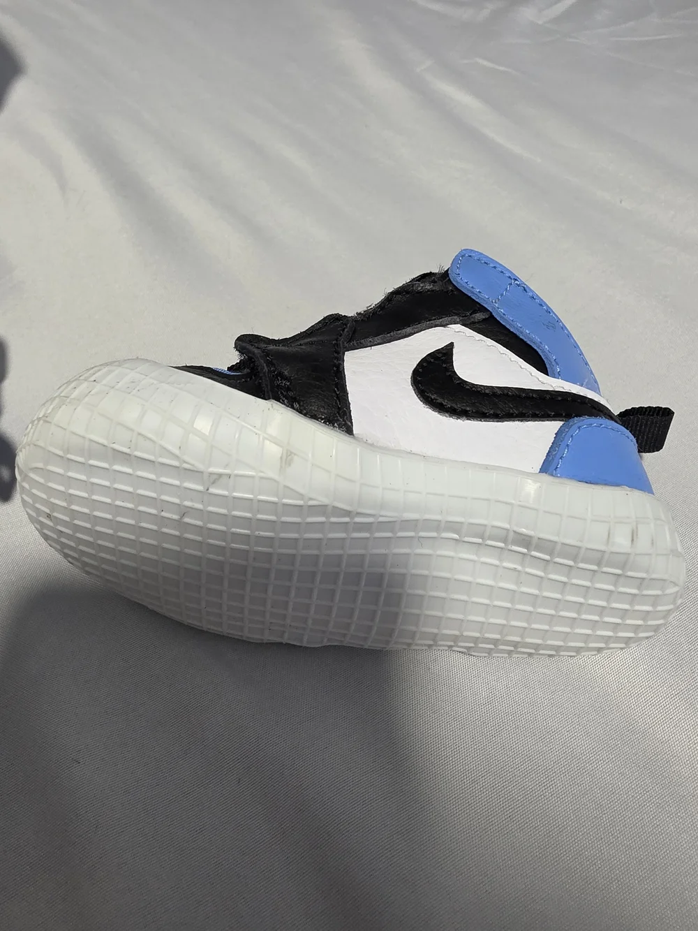 Nike Kids' Black and Blue High-Top Sneakers